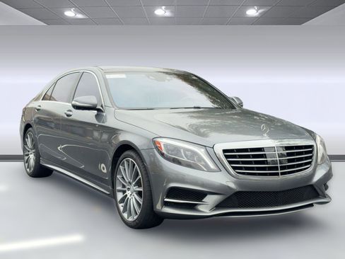 Used 2016 Mercedes-Benz S 550 Sedan image 7