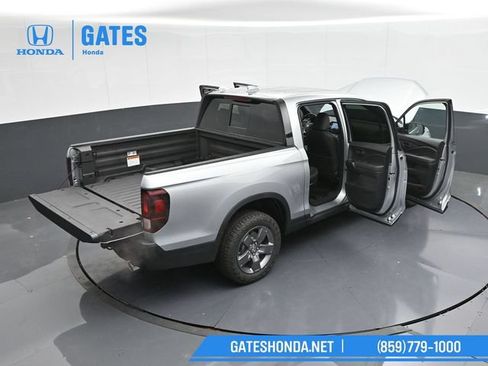 Used 2025 Honda Ridgeline TrailSport image 59