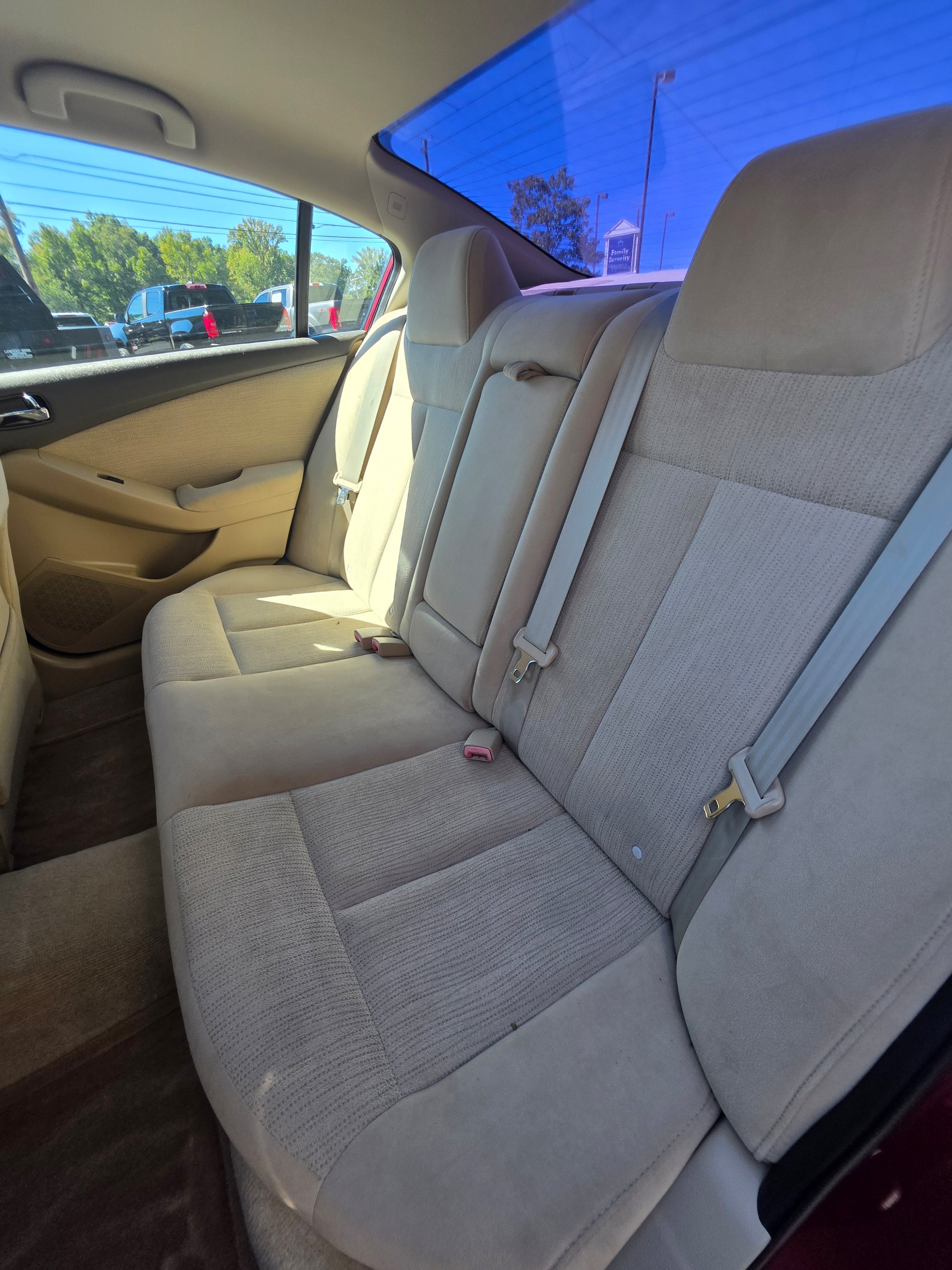 Used 2011 Nissan Altima 2.5 S w/ Special Edition Pkg FWD image 21