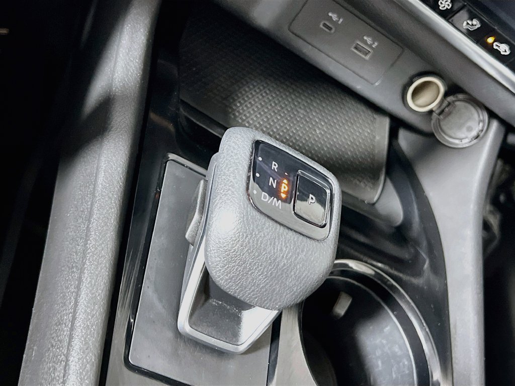 Used 2023 Nissan Rogue SV AWD/4WD image 21