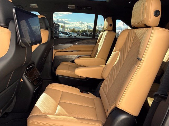 Used 2025 Cadillac Escalade IQ Sport 2 w/ LPO, ONYX Package AWD/4WD image 12