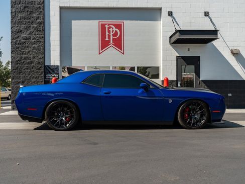 Used 2019 Dodge Challenger SRT Hellcat w/ Laguna Leather Package RWD image 50