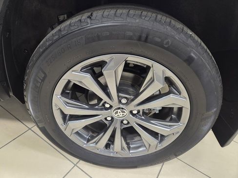 Used 2024 Toyota RAV4 Limited image 10