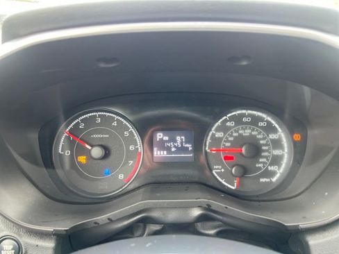 Used 2018 Subaru Crosstrek 2.0i Premium w/ Moonroof Package image 24