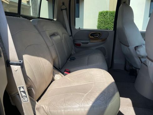 Used 2001 Ford F150 Lariat AWD/4WD image 25