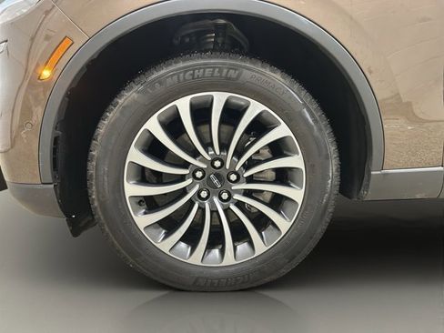 Used 2022 Lincoln Aviator Reserve w/ Equipment Group 201A image 25