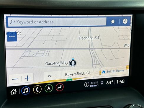 Certified 2022 GMC Acadia SLT w/ Elevation Edition image 21