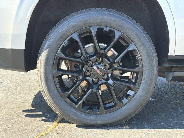 Used 2024 GMC Yukon Denali w/ Denali Reserve Package AWD/4WD image 19