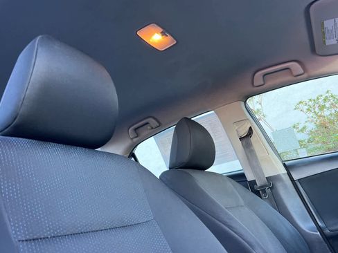 Used 2009 Toyota Corolla S image 17