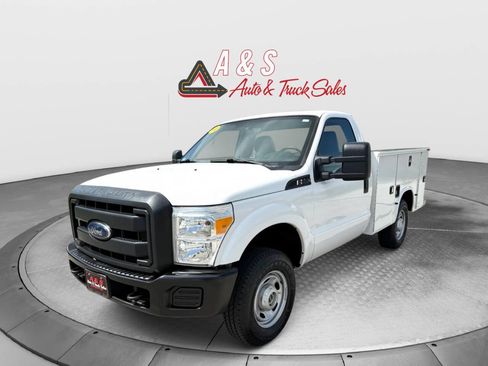 Used 2015 Ford F250 XL AWD/4WD image 3