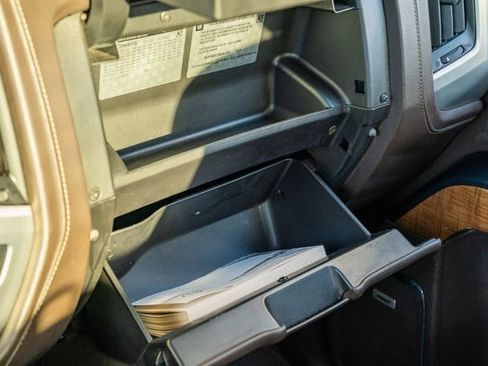 Used 2017 GMC Sierra 1500 SLT w/ SLT Premium Package image 49