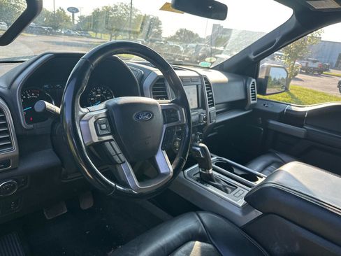 Used 2019 Ford F150 Platinum w/ Equipment Group 701A Luxury AWD/4WD image 16