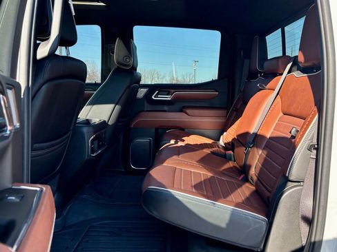Used 2024 GMC Sierra 1500 Denali Ultimate image 23