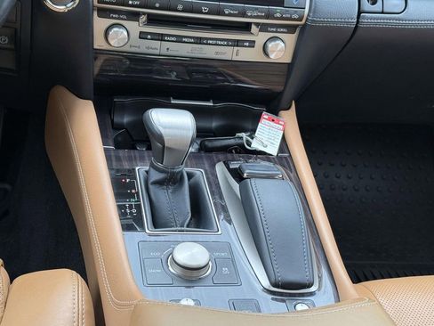Used 2015 Lexus LS 460 AWD w/ Comfort Package image 19