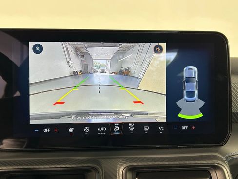 Used 2025 Ford Mustang Dark Horse image 18