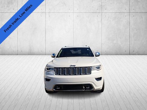 Used 2020 Jeep Grand Cherokee Overland image 2