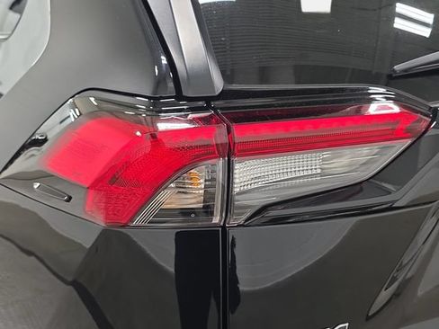 Certified 2024 Toyota RAV4 XLE FWD image 28