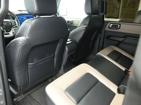 Used 2024 Ford Bronco Wildtrak AWD/4WD image 20