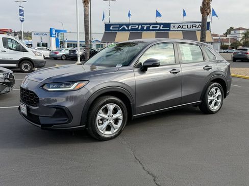 Used 2025 Honda HR-V LX image 4