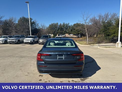 Certified 2025 Volvo S60 B5 Core image 6