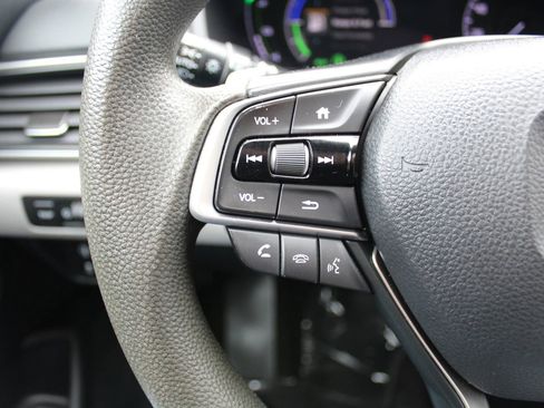 Used 2019 Honda Accord EX image 16