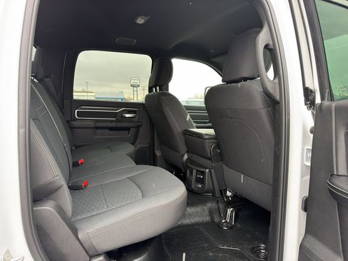 New 2026 RAM 5500 4x4 Crew Cab image 33