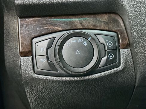 Used 2013 Ford Explorer Limited AWD/4WD image 17