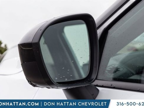 Used 2025 Nissan Rogue SV AWD/4WD image 31