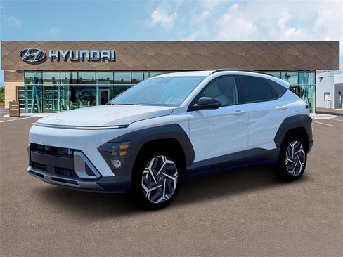 Used 2026 Hyundai Kona SEL Premium AWD/4WD image 2