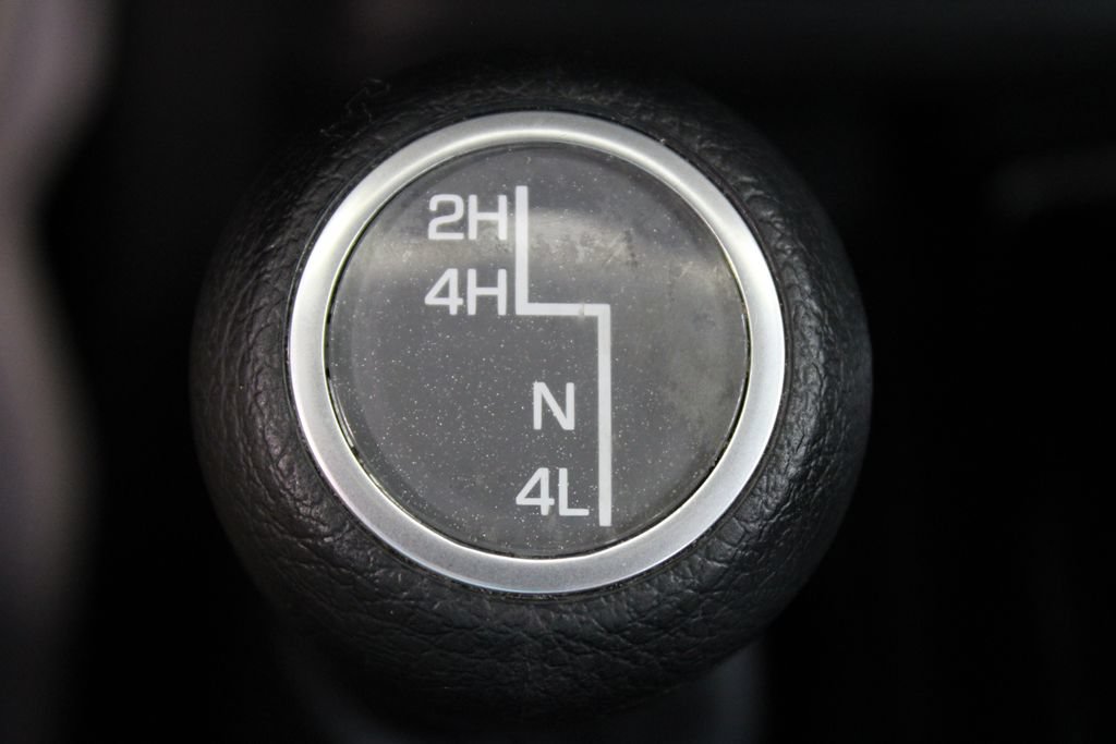 Used 2018 Jeep Wrangler Unlimited Sport AWD/4WD image 25