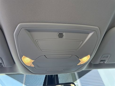 Used 2017 Ford Escape Titanium image 29