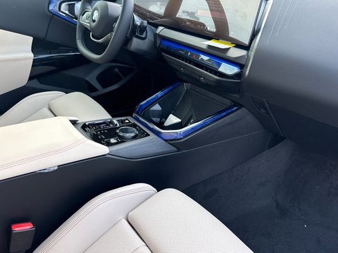 Used 2026 BMW X3 xDrive30 w/ Premium Package image 28