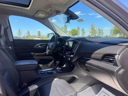 Used 2019 Chevrolet Traverse Premier w/ LPO, Floor Liner Package AWD/4WD image 25