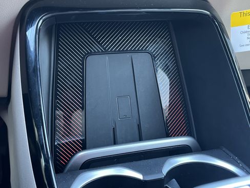 Used 2025 BMW X1 xDrive28i w/ Convenience Package image 8