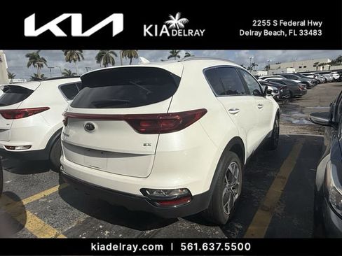 Used 2020 Kia Sportage EX FWD image 2