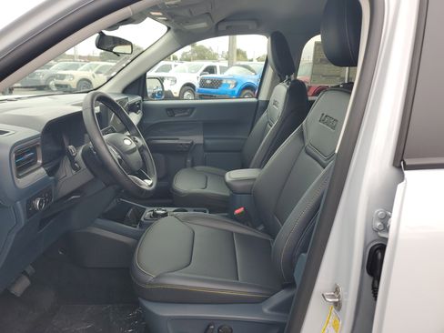 New 2026 Ford Maverick Lobo image 10