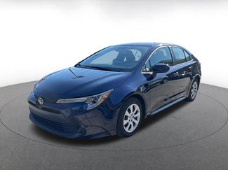 Used 2025 Toyota Corolla LE FWD video 2