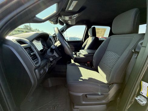 New 2026 RAM 2500 Tradesman AWD/4WD image 11