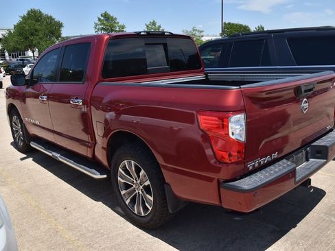 Used 2019 Nissan Titan SL RWD image 6