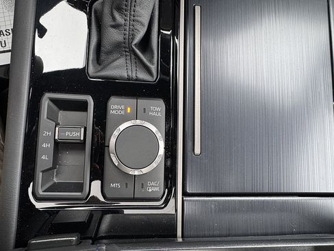 New 2026 Toyota Tundra Platinum AWD/4WD image 22