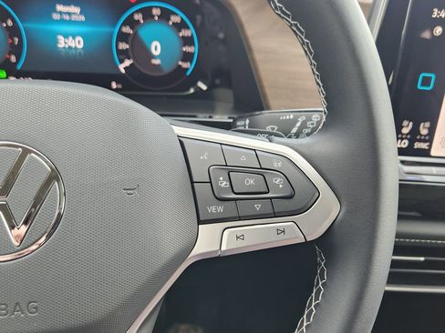 New 2026 Volkswagen Atlas SE image 17