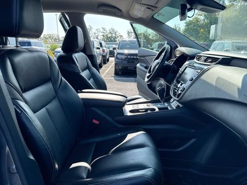 Used 2023 Nissan Murano SL FWD image 22