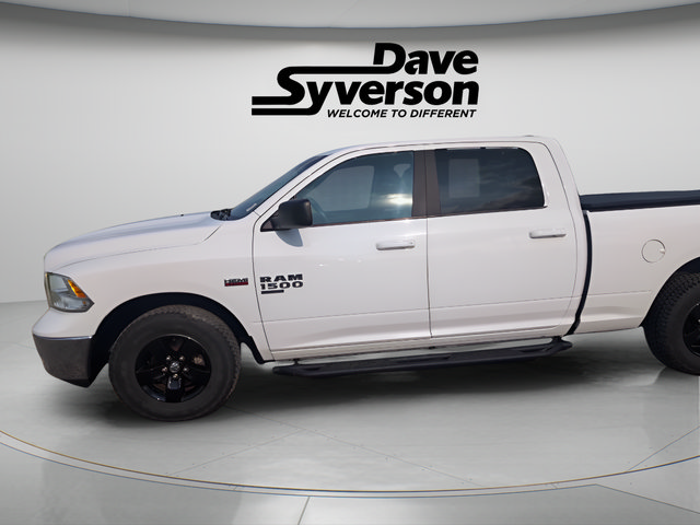Used 2021 RAM 1500 Classic SLT AWD/4WD image 2