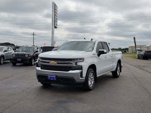Used 2019 Chevrolet Silverado 1500 LT w/ All-Star Edition AWD/4WD image 2