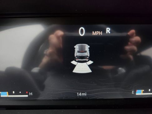 New 2025 Jeep Grand Cherokee Limited w/ Black Appearance Package image 22