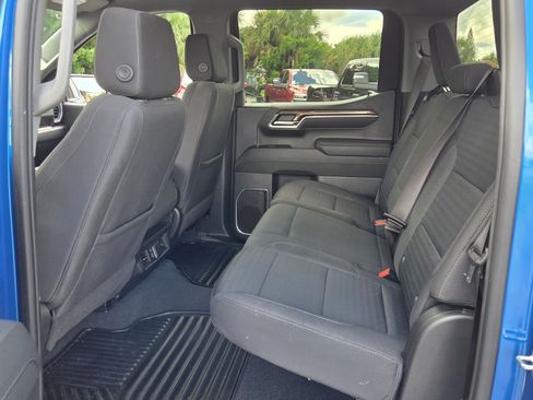 Used 2023 Chevrolet Silverado 1500 LT RWD image 10