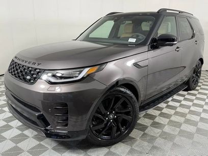 New 2025 Land Rover Discovery Dynamic SE