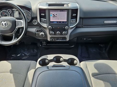 Used 2024 RAM 2500 Big Horn AWD/4WD image 25