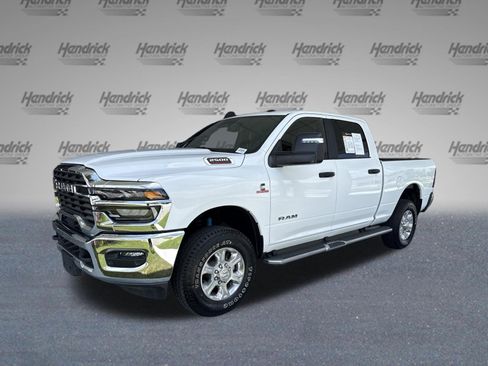 Used 2025 RAM 2500 Big Horn AWD/4WD image 4