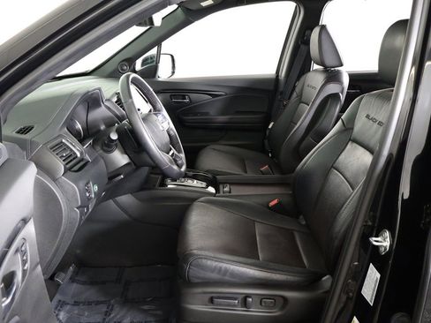 Used 2022 Honda Pilot Black Edition image 36